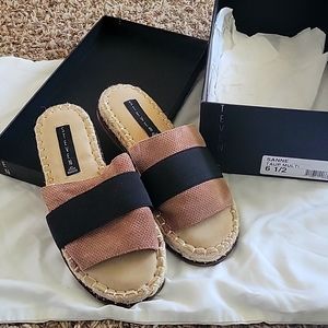 Steve Madden Womens Size 6.5 Sandals